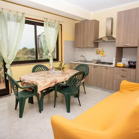 Costa Degli Dei Holidays Apartment San Nicolò